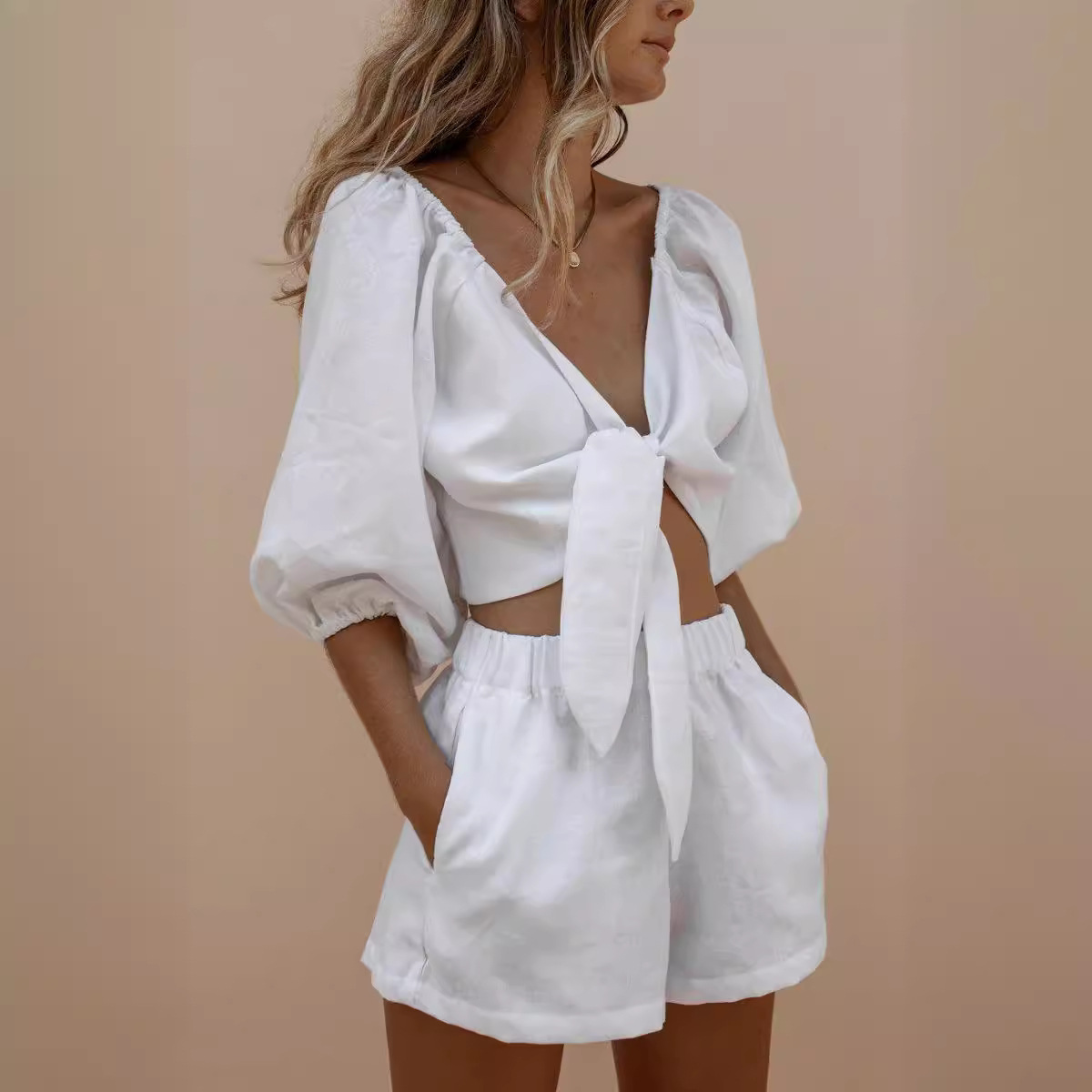 Женский кружевной костюм из дв – обзор и цена Monochrome Suit Set
