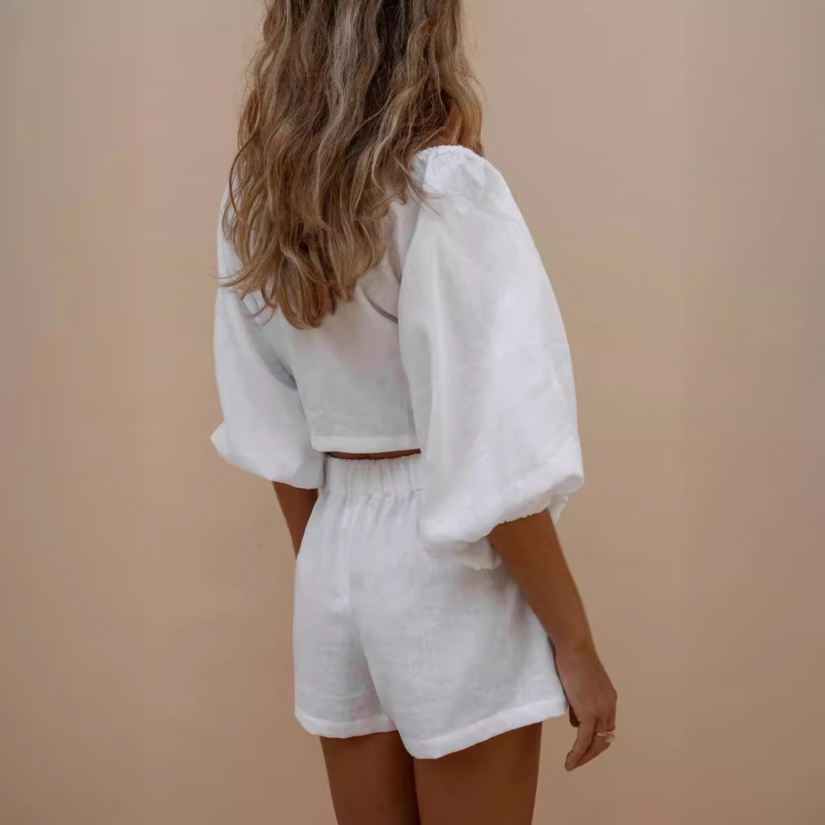 Женский кружевной костюм из дв – обзор и цена Monochrome Suit Set