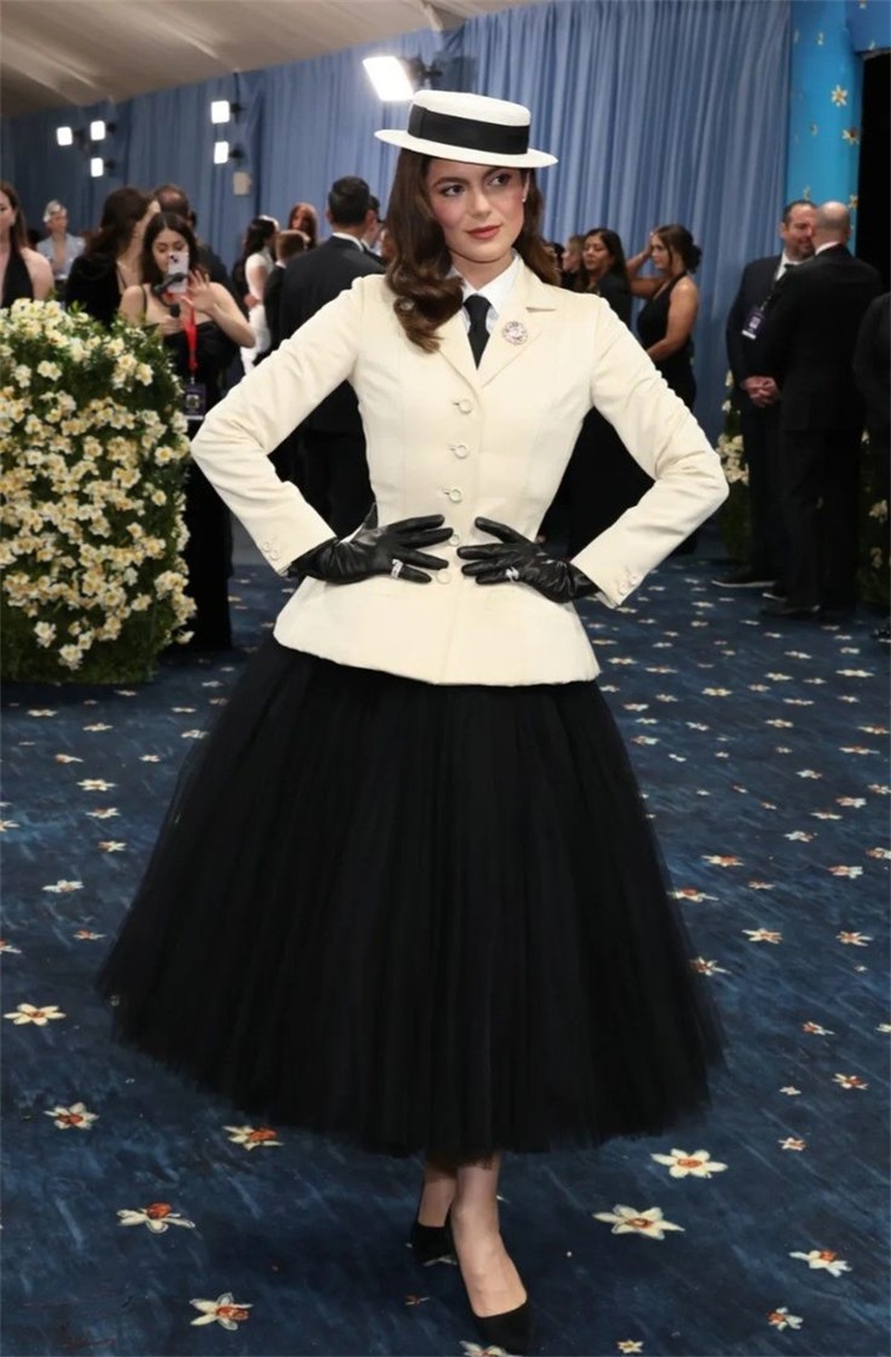 Белые женские офисные костюмы, – обзор и цена Women Formal Wear Black And White