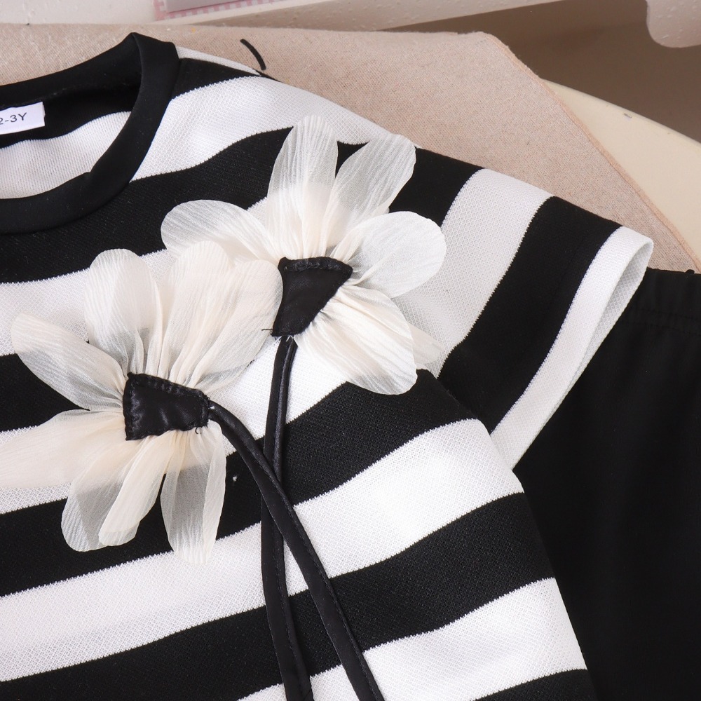 Новинка: Детский комплект с мо – обзор и цена Monochrome Suit Set